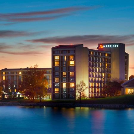 Kansas City Airport Marriott Екстериор снимка