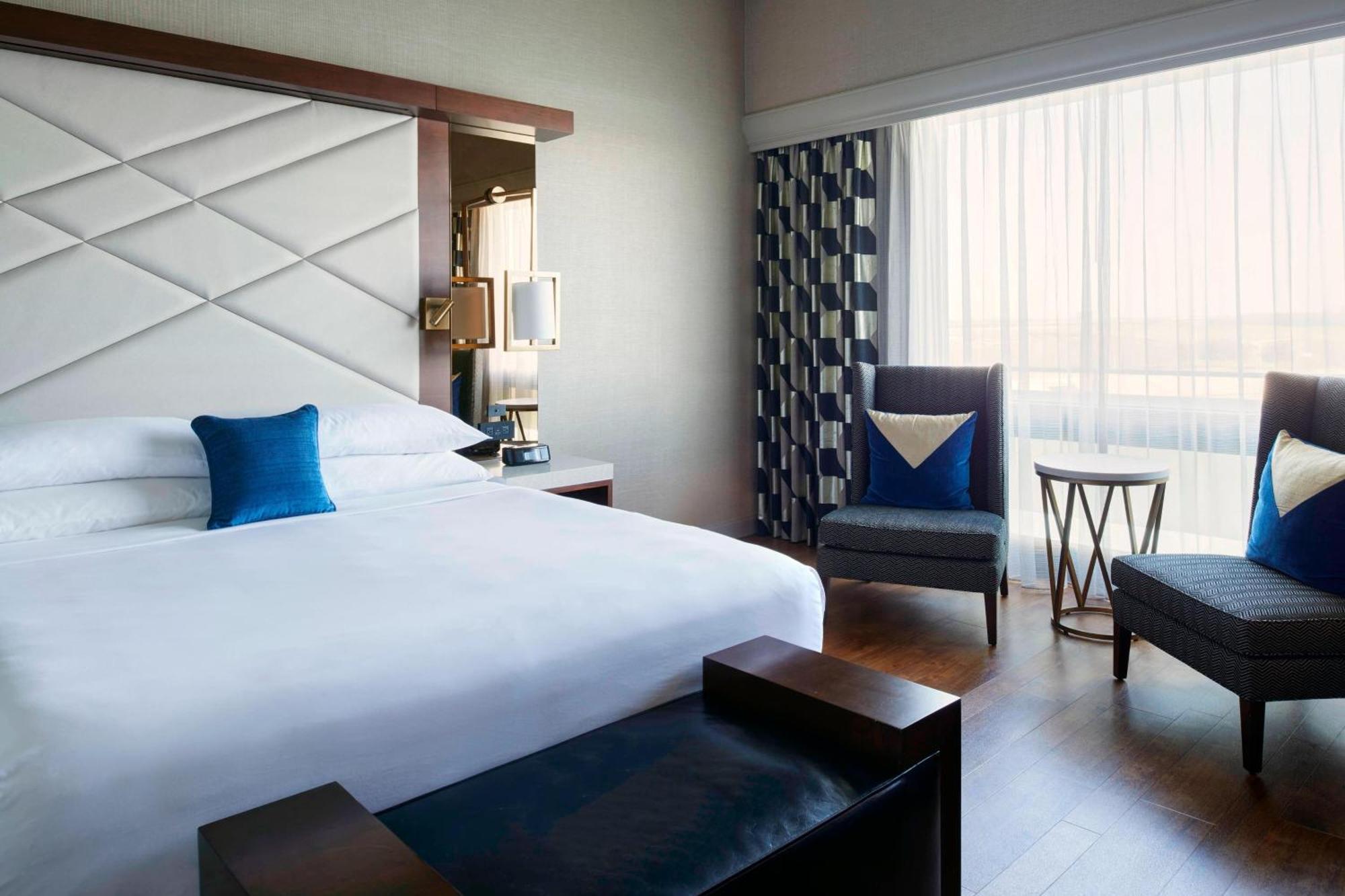 Kansas City Airport Marriott Екстериор снимка