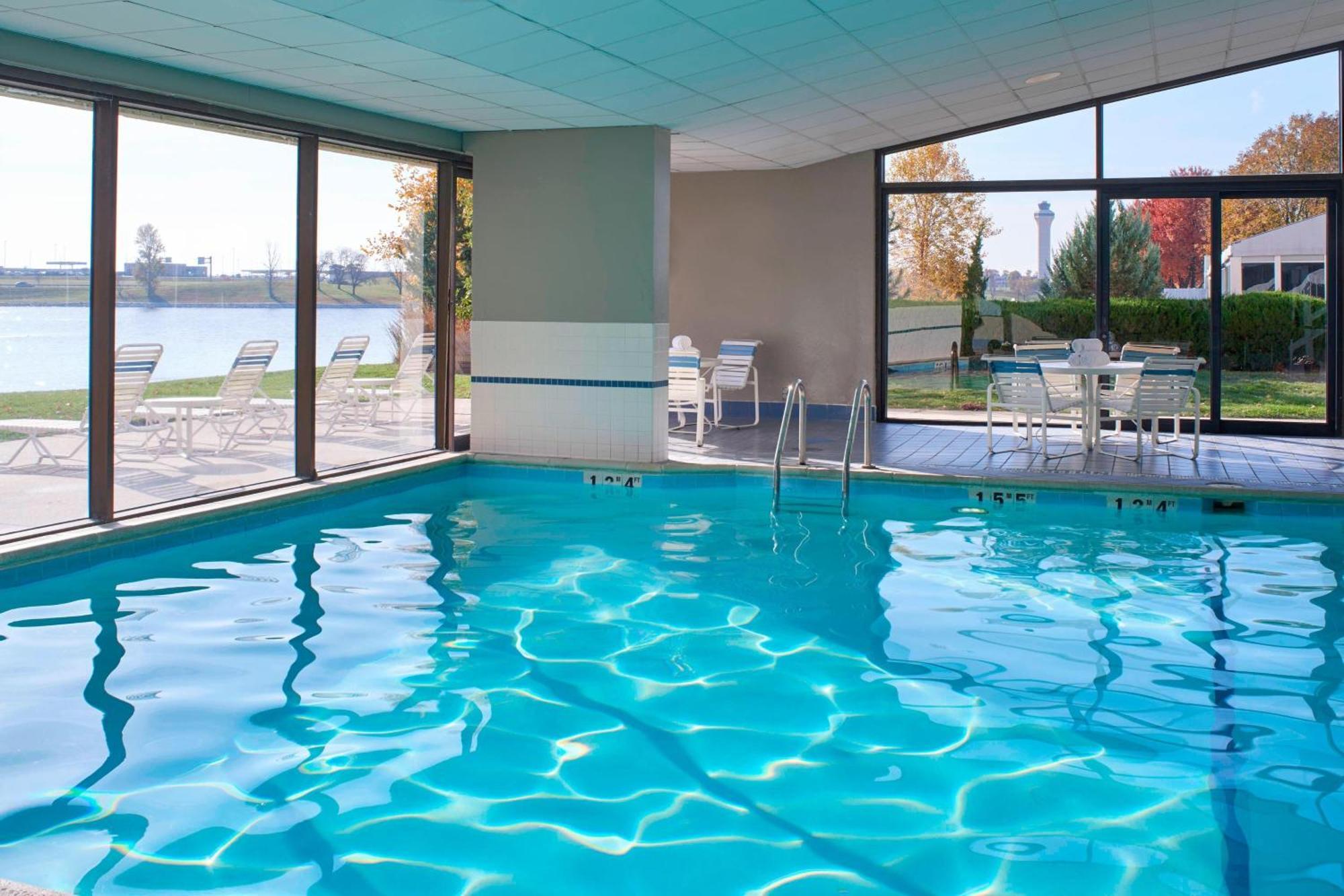 Kansas City Airport Marriott Екстериор снимка