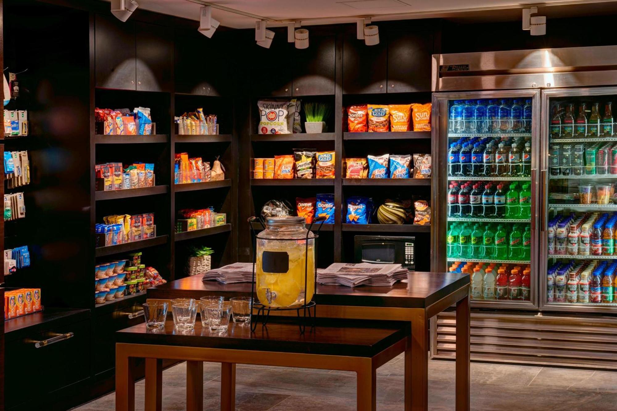 Kansas City Airport Marriott Екстериор снимка